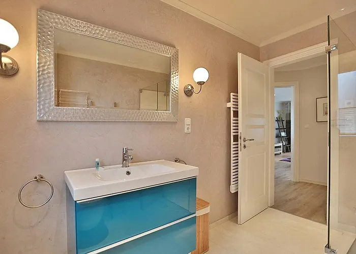 Parkresidenz Bergstrasse 52 Parkresidenz Bergstrasse 52 3 Timmendorfer Strand